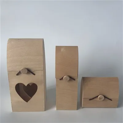 Незавършена кутия с мека дървесина